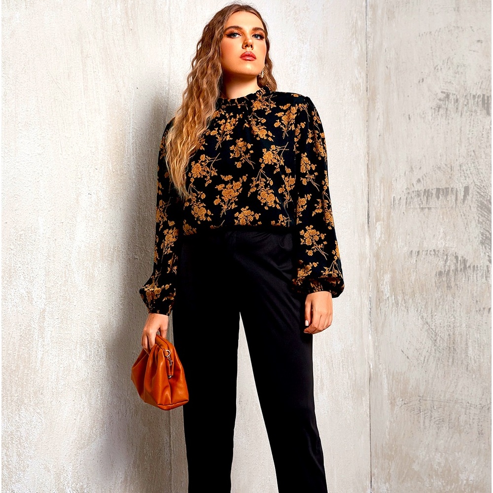 (sold)👂 for a Queen walk in any event or professional place with confidence